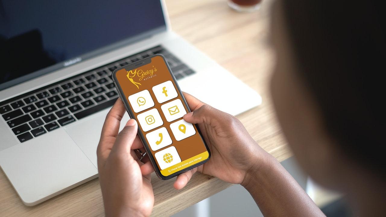 Exemplo de uso do FancyCard Exemplo de uso do FancyCard